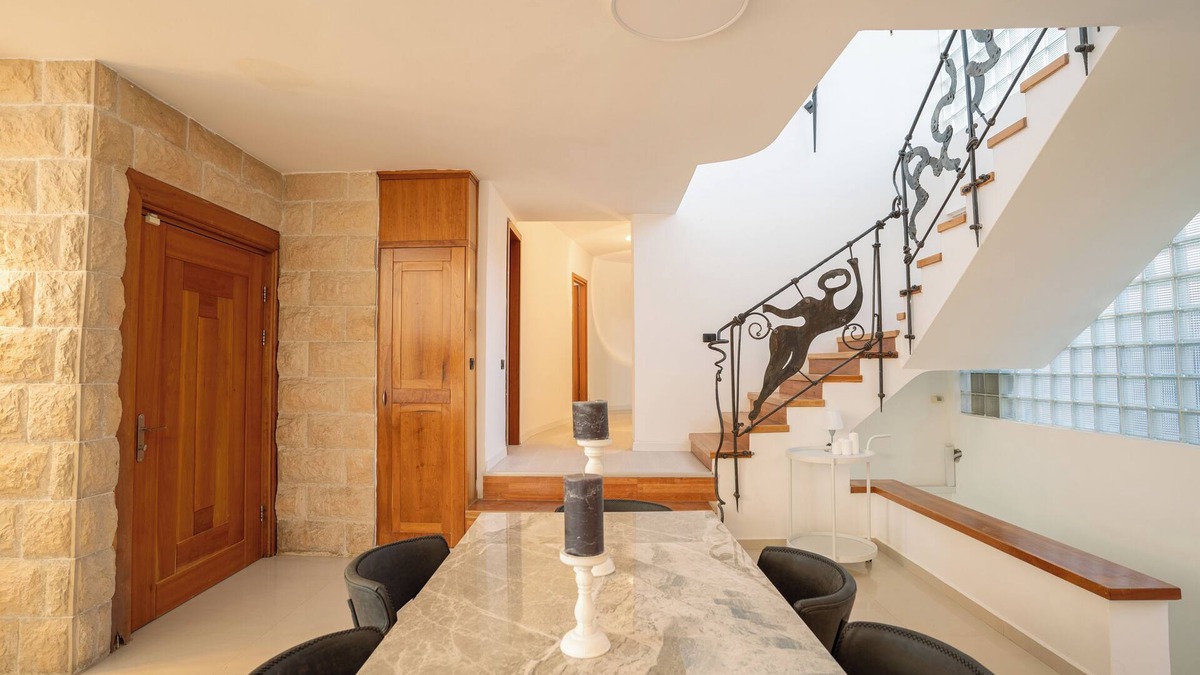 Eilat Villa | וילה מדהימה באילת – 5 דקות הליכה מהחוף!n Villa in Eilat – 5 min to the beach! 🏖