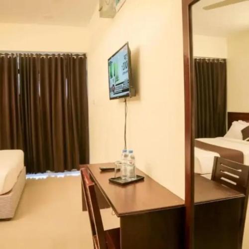 Tel Aviv Promenade Hotel | מלון ארתור על החוף