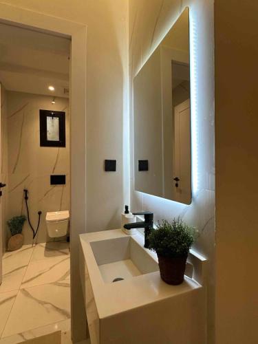 Al Wahah Apartment | استديو راقي وهادئ