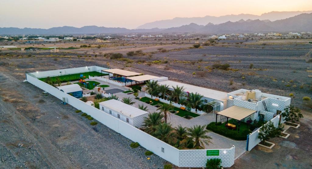 Al Hamra Ski Chalet | استراحة الأسطورة