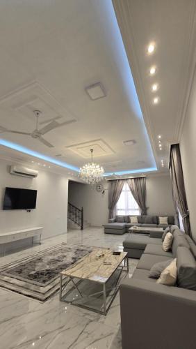 Salalah Ski Chalet | استراحة الدرة