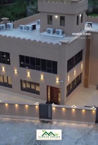 Nizwa Ski Chalet | استراحة روضة الوادي - Rawdat Al Wadi House