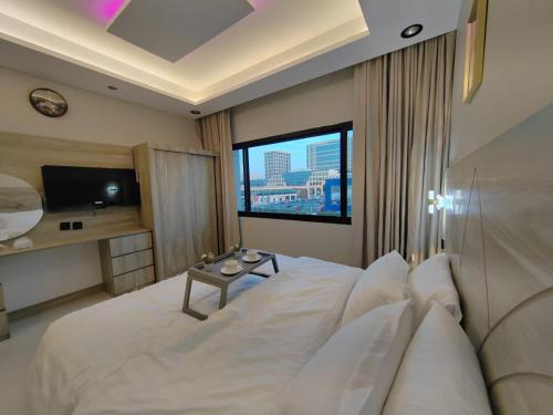 Al Faisaliyah Apartment | استوديو السعودية - التحلية 311 Saudi Studio -Tahlia