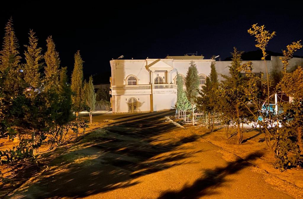 Baljurashi Apartment | الدور الريفي