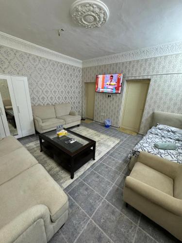 Al Hili Apartment | العين الهيلي مصباح ب 11