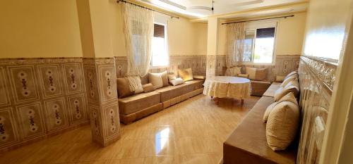 Iaazzanene Apartment | راحة البال