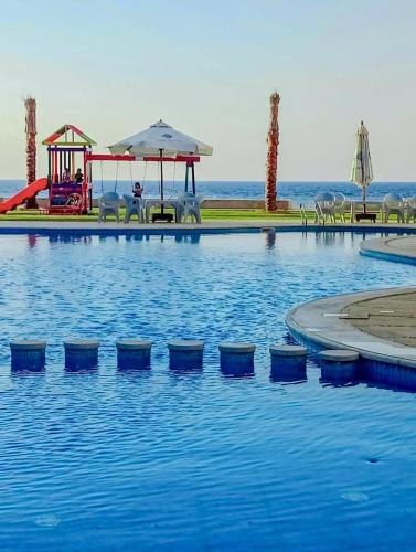 Marsa Matruh Ski Chalet | شالية للايجار اليومي ثلاث غرف مكيف 2حمام d01 مرسى مطروح "family"