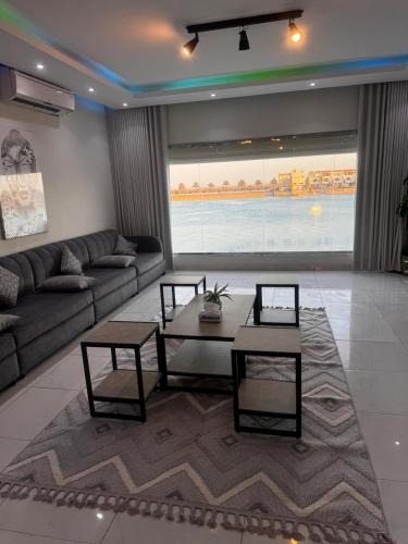 Durrat Al-Arous Ski Chalet | شاليه لاقينا-هوم للعوائل