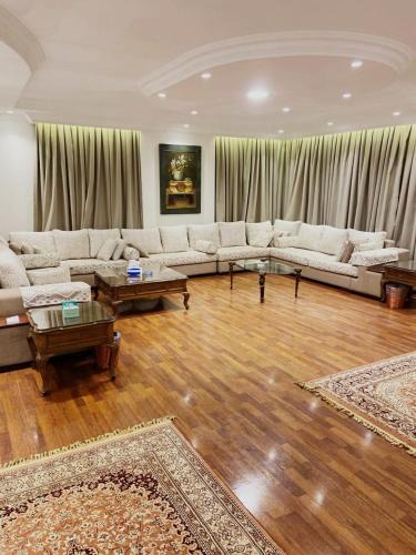 Nasr City Apartment | شقة راقية للإيجار الترا سوبر لوكس في مدينة نصر بالقرب من سيتي ستارز - للعائلات فقط