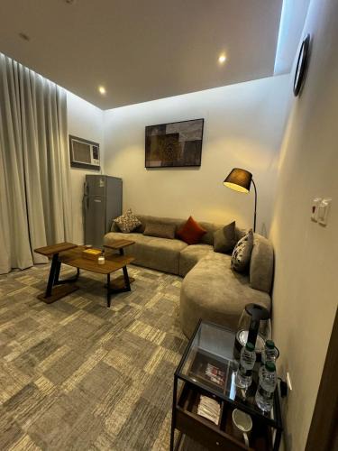 Jeddah Apartment | شقة فندقية من غرفة و صالة