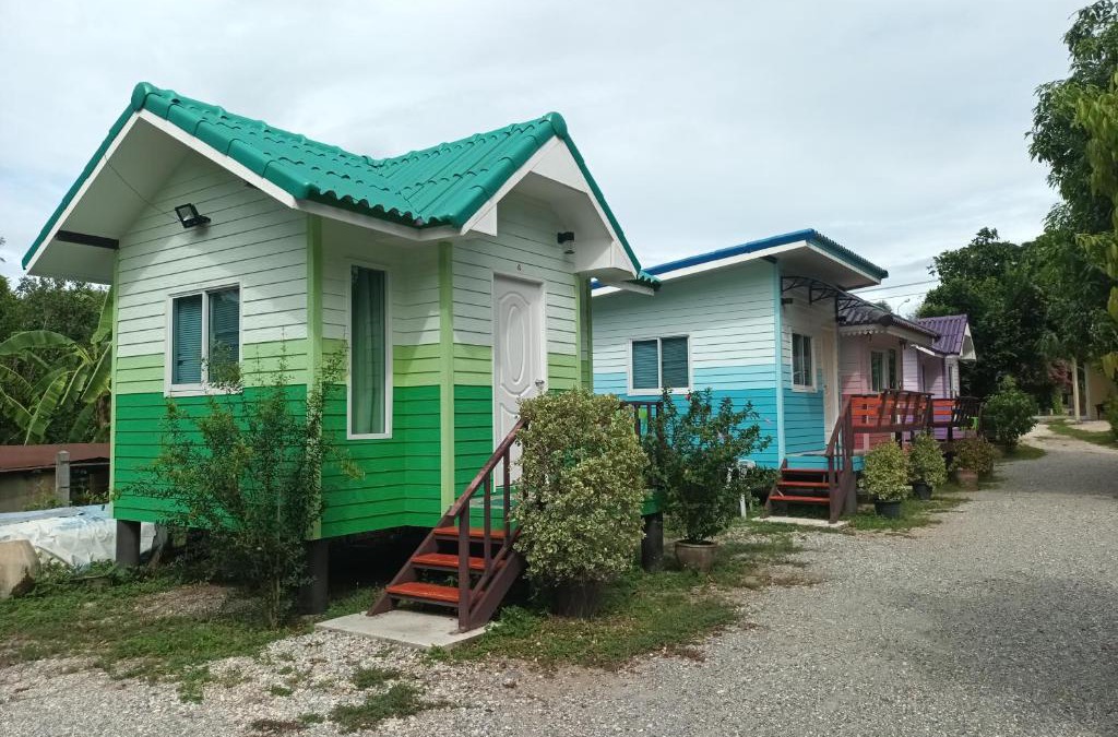 Kanchanaburi House | ชายเขาโฮมสเตย์