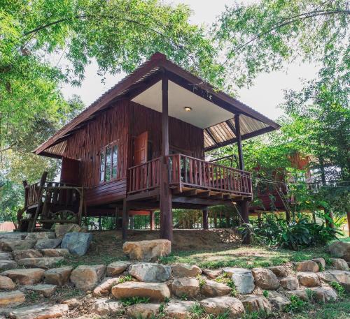 Tha Yang Resort | บ้านสวนสบายใจ รีสอร์ท เพชรบุรี