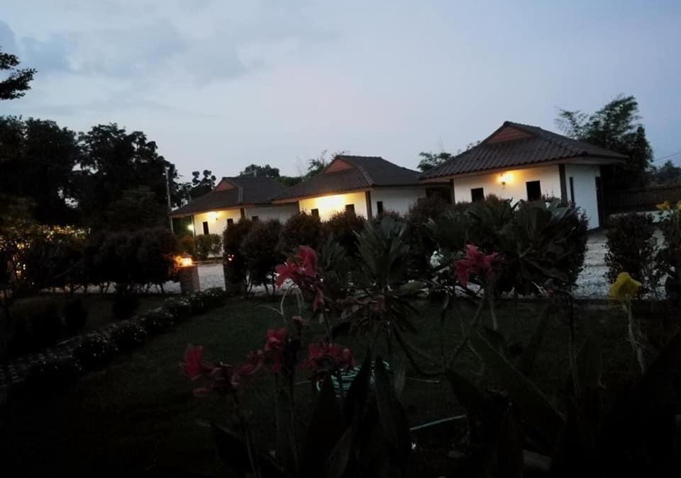 Nong Mamong Resort | สวนไผ่รีสอร์ท