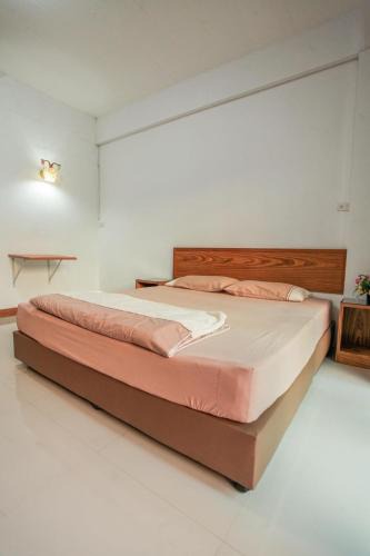 Chanthaburi Hotel | โรงแรมบ้านสวน ฟ้าใส