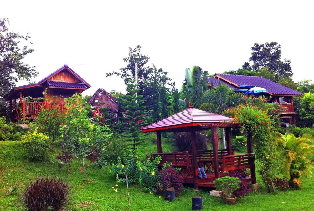 Khao Kho Resort | ไร่ภูแสนรักรีสอร์ท เขาค้อ