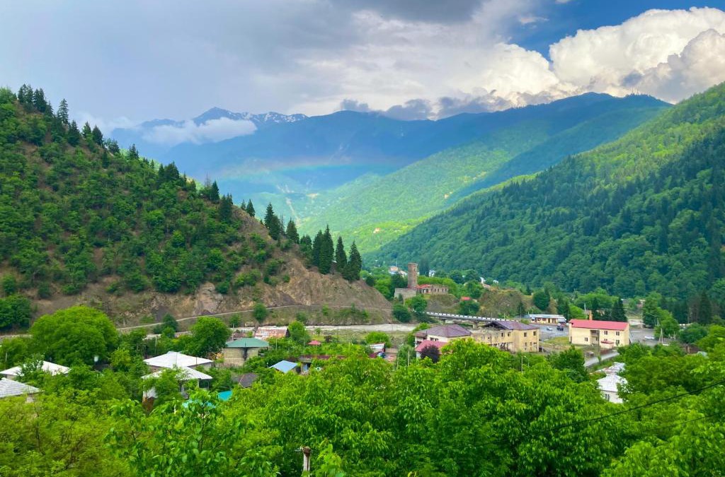 Lentekhi House | ლენტეხის მთის სასტუმრო - Lentekhi Mountain Inn