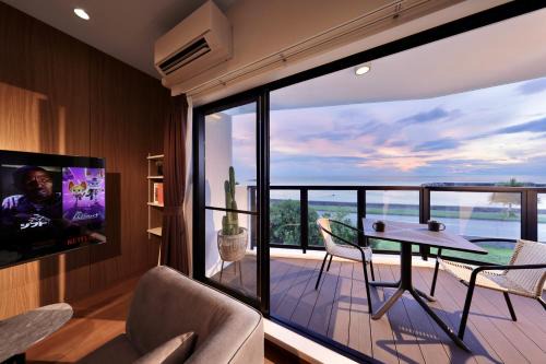 Azama House | クリスタル別荘南城