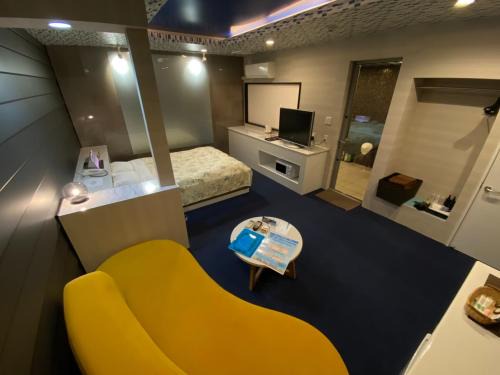 Miyaki Hotel | ホテルバリビーチ