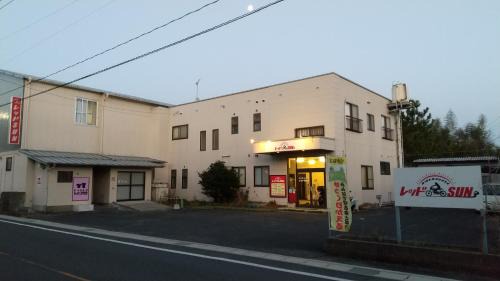 Shimonoseki Hotel | ライダーハウス レッドSUN