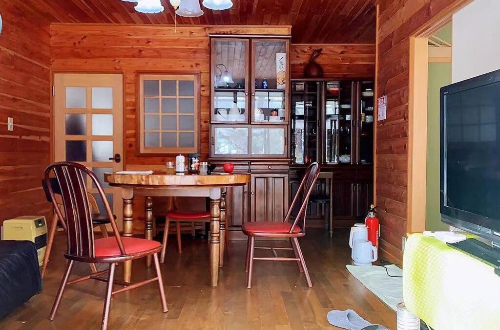 Kusatsu Onsen Ski Chalet | 一番館※温泉街に近く、心が落ち着く別荘地同樺順荘