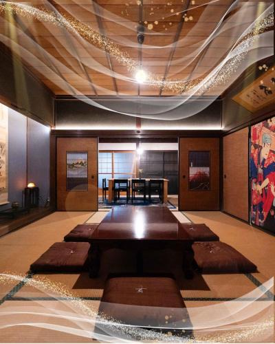 Kurashiki Apartment | 倉敷の宿Retreat KOBAYASHI 1棟貸切 1日1組限定 11LLDDK 520平米 102年前の伝説の建物 瀬戸内芸術祭2025 直島 美観地区 最大10名 駐車場3台 ベッド8台