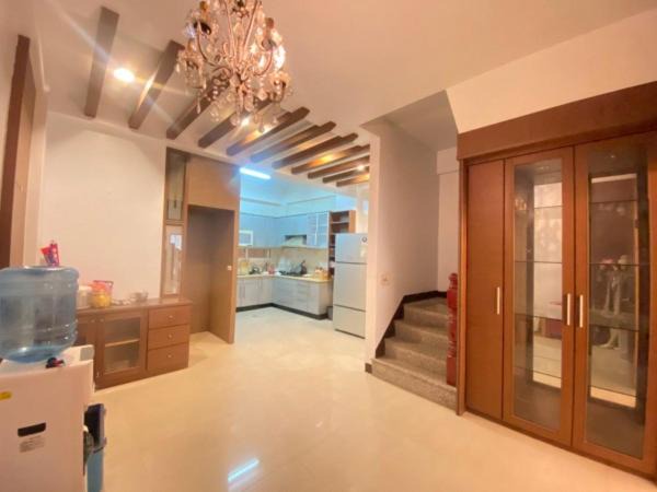 West District Villa | 嘉義星晴包棟(近家樂福夜市、文化路夜市)