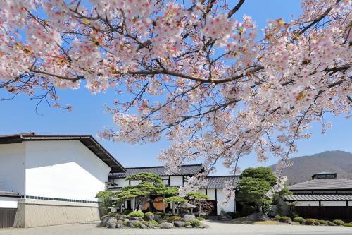 Tendo Hotel | 天童荘 TENDOSO
