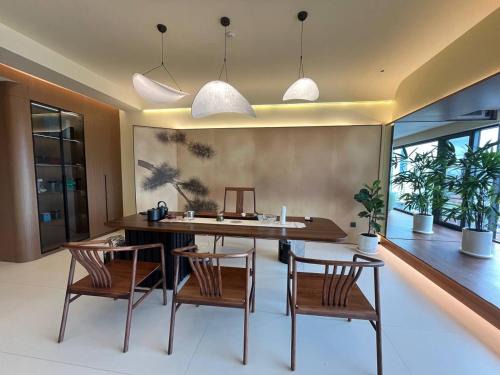 Prampir Makara Hotel | 安居金边 Anju Hotel Phnom Penh