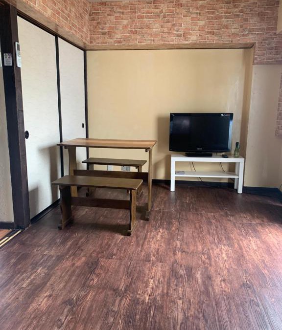 Kurosaki Apartment | 山下ホテル305