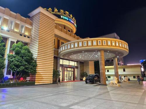Bavet Hotel | 巴域永源酒店