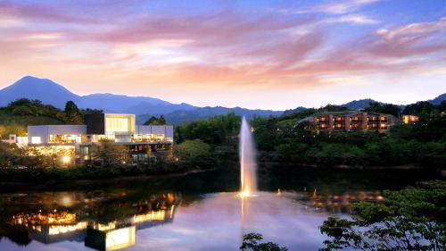 Tobe-cho Hotel | 時地人 jijijin MATSUYAMA