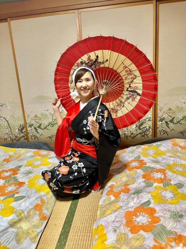 Nanbu-cho House | 津軽三味線と民謡 ゲストハウス繭子の宿