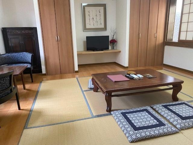 Yufu Hotel | 湯布院 おやど花の湯yufuin oyado hananoyu