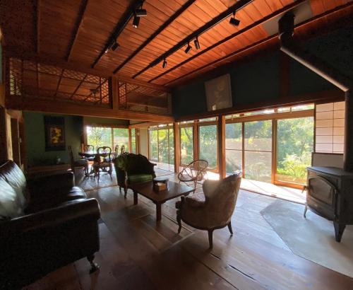 Isa House | 無為自然 -old Samurai residence-