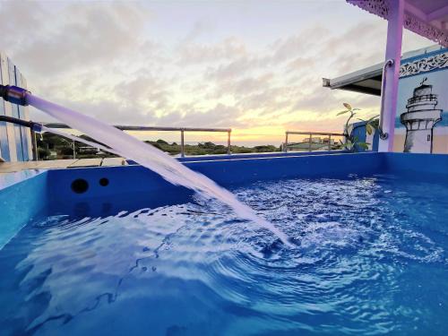 Eluan Bed & Breakfast | 燈塔情人海景民宿