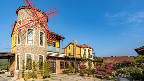 Jinhu Bed & Breakfast | 王老爺花園民宿