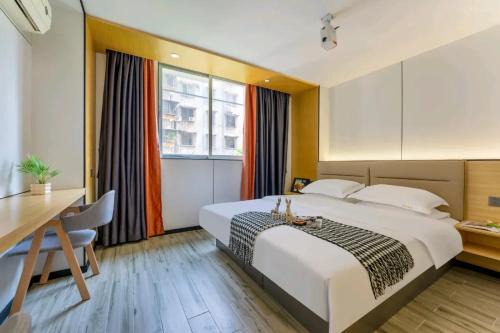 East Huanshi Road Apartment | 禧盈酒店