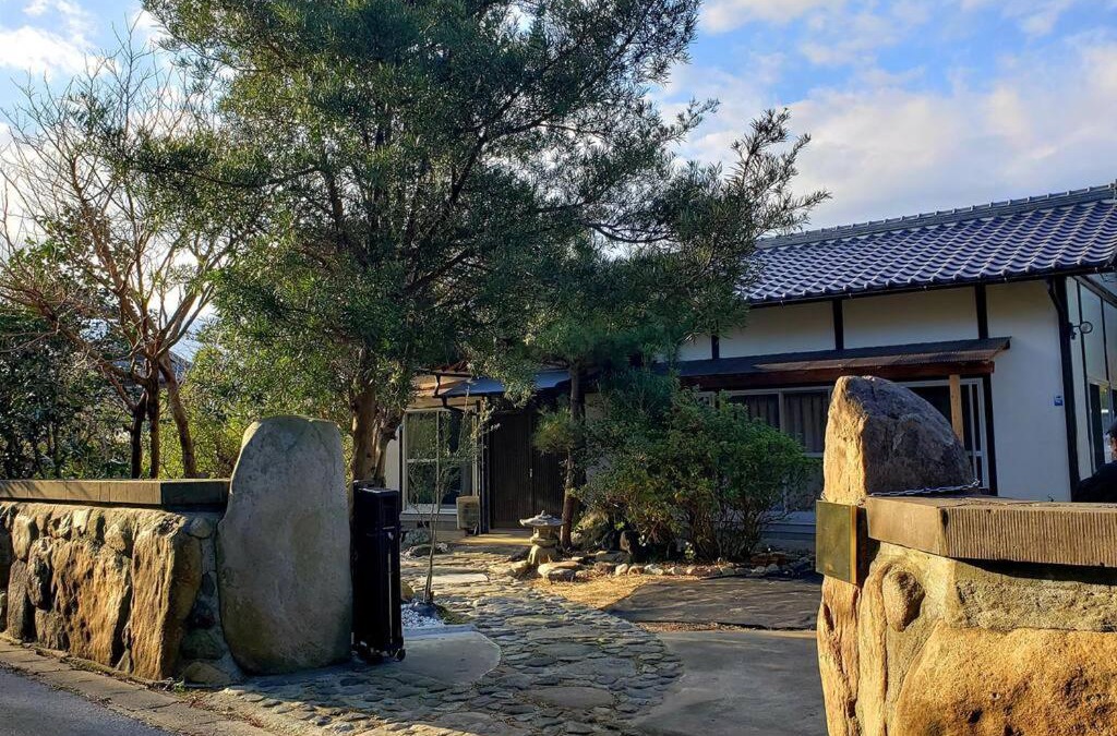 Yokoshibahikari House | 貸切海別荘 手ぶらBBQ 海まで徒歩5分ペット可 駐車場5台以上
