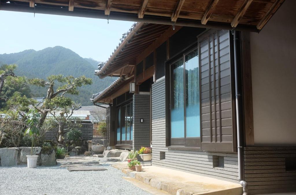 Taka House | 農園民宿 春名 Farmstay Haruna