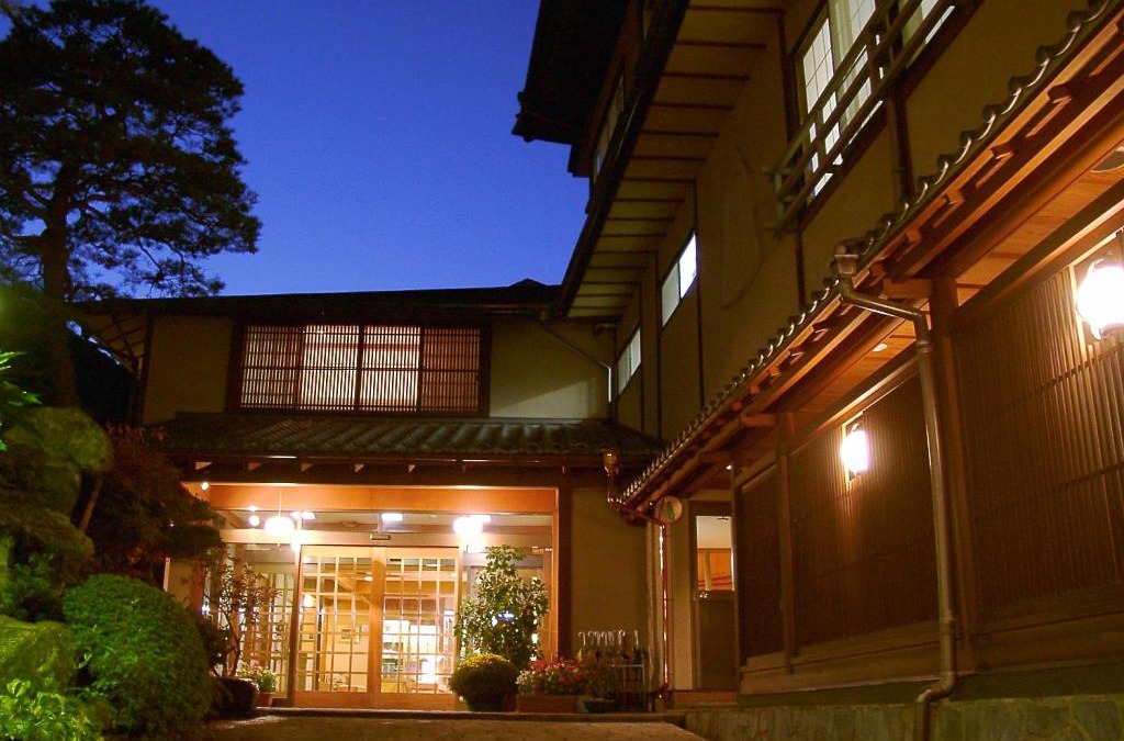 Shima Hotel | 鍾寿館