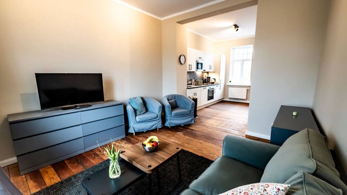 Brunsbuttel Apartment | 005 -2 Schlafzimmer mit 3 Betten