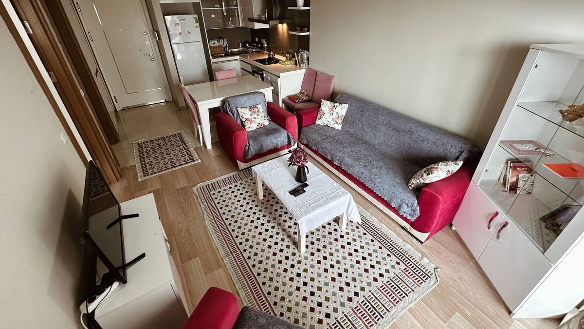 Basaksehir Apartment | 1+1 Modern Residence in Medikule with City View