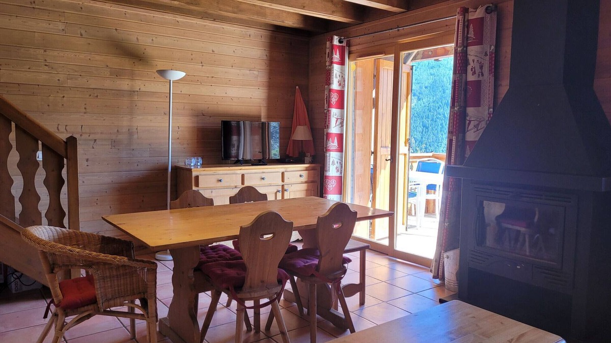 Pra Loup Ski Chalet | 1/2 chalet for 6, 2 bedrooms, fireplace, south terrace and mountain views