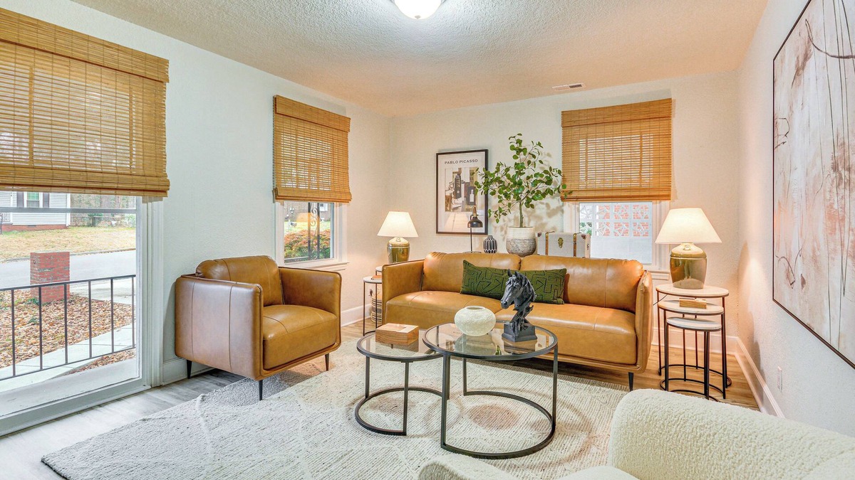 High Point House | 1/2 Mi to High Point University: Quaint Abode!
