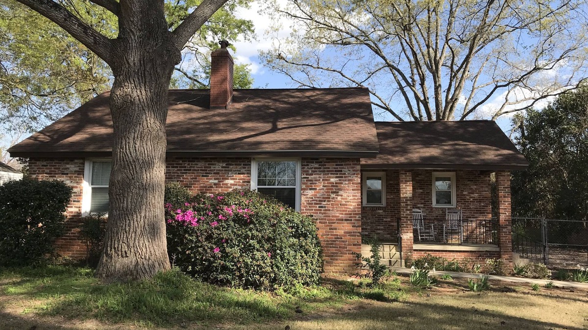 Augusta House | 1.3 Mile Walk to the Augusta National Clubhouse! Lovely Cottage with Space!