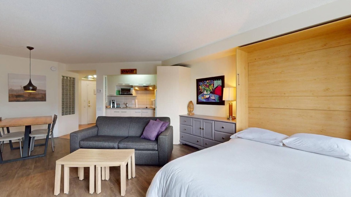 Beaupre Condo | 1-412 : Superior Studio - 4 people.