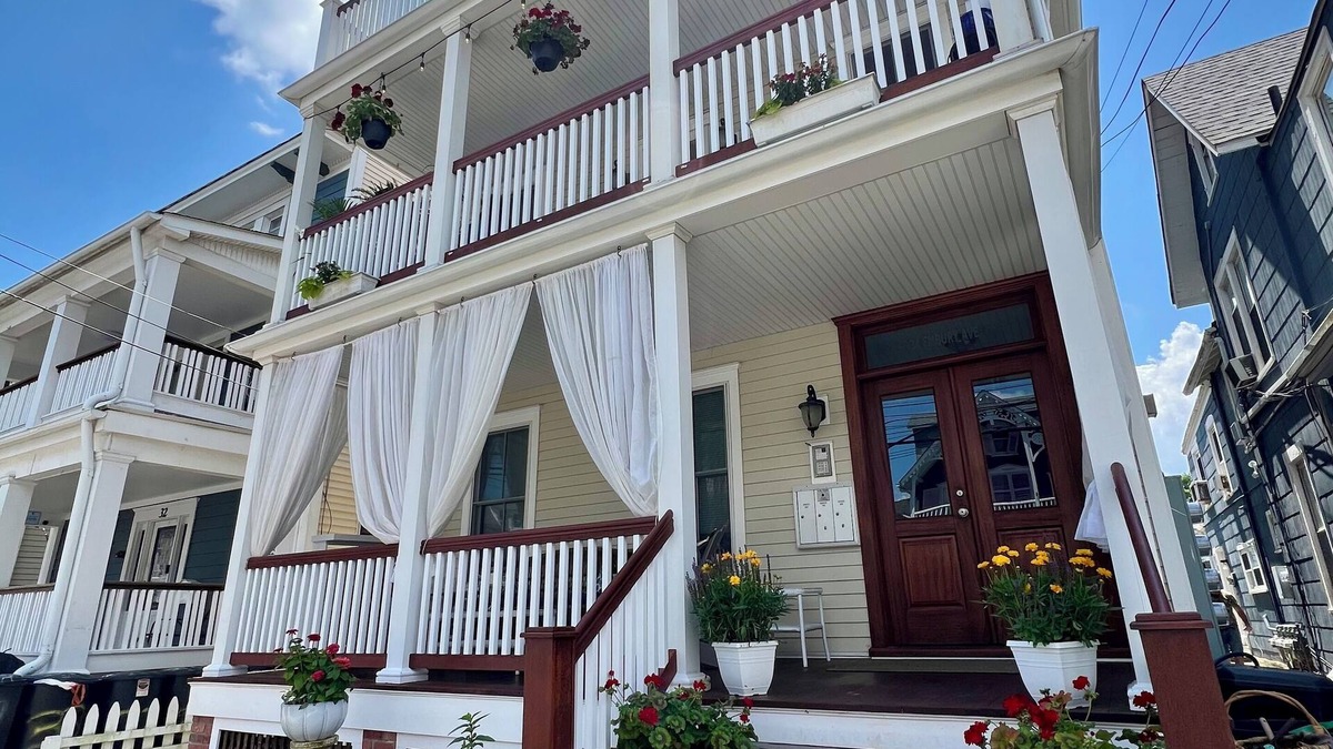 Ocean Grove House | 1.5 blocks to beach, sleeps 4, front porch & beach passes! Charming & spacious