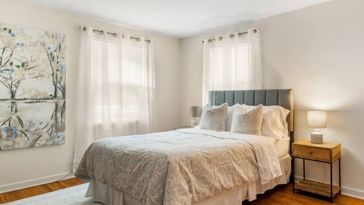 Pittsford House | ☕️1.8 acres☕️Fast Wifi☕️W/D☕️Pets OK☕️Full Kitch☕️