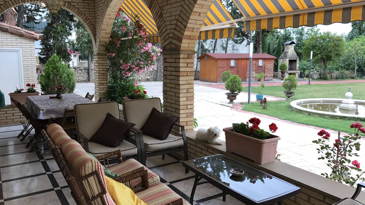 Moreda de Alava Villa | 1-8 perso, Casacelin 8 km LOGROÑO, WIFI, TV, Garden, Parking, Barbecue, Porch