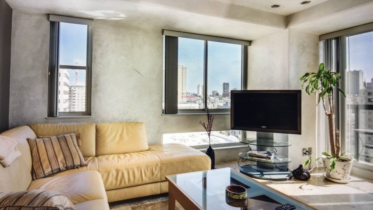 Western Addition Condo | 1 bd, 1 be Condo. Views, gym, pool, jacuzzi, sauna, 24 hours security